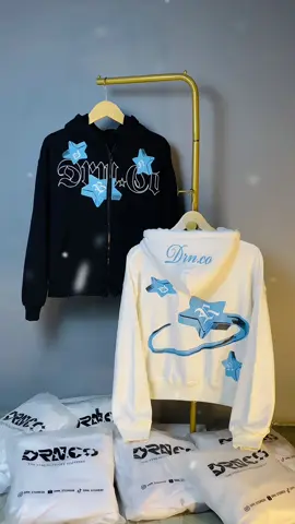 Kontne Try On disini👉🏻 @H I L  Artikel Baru Rilis Hari Jumat tanggal 5 jam 19.00 WIB #hoodieboxy #rekomendasihoodie #hoodiekece #drn #outfitkece 