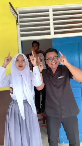 Aku suka nonton son horek💃🕺