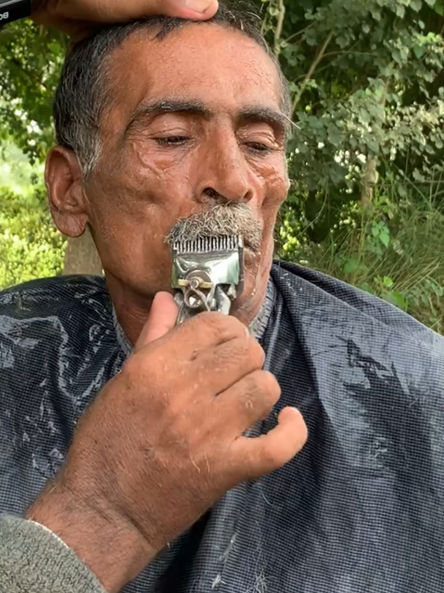 [Part 791] SUBSCRIBE YOUTUBE FOR FULL VIDEO! #asmr #asmrbroz #asmrshaving #barbershop #barber #asmrshaving #asmrbarber #haircutasmr #shavingasmr #asmrcutting #asmrrealbarber #cuttingasmr #mamashafiquebarber 