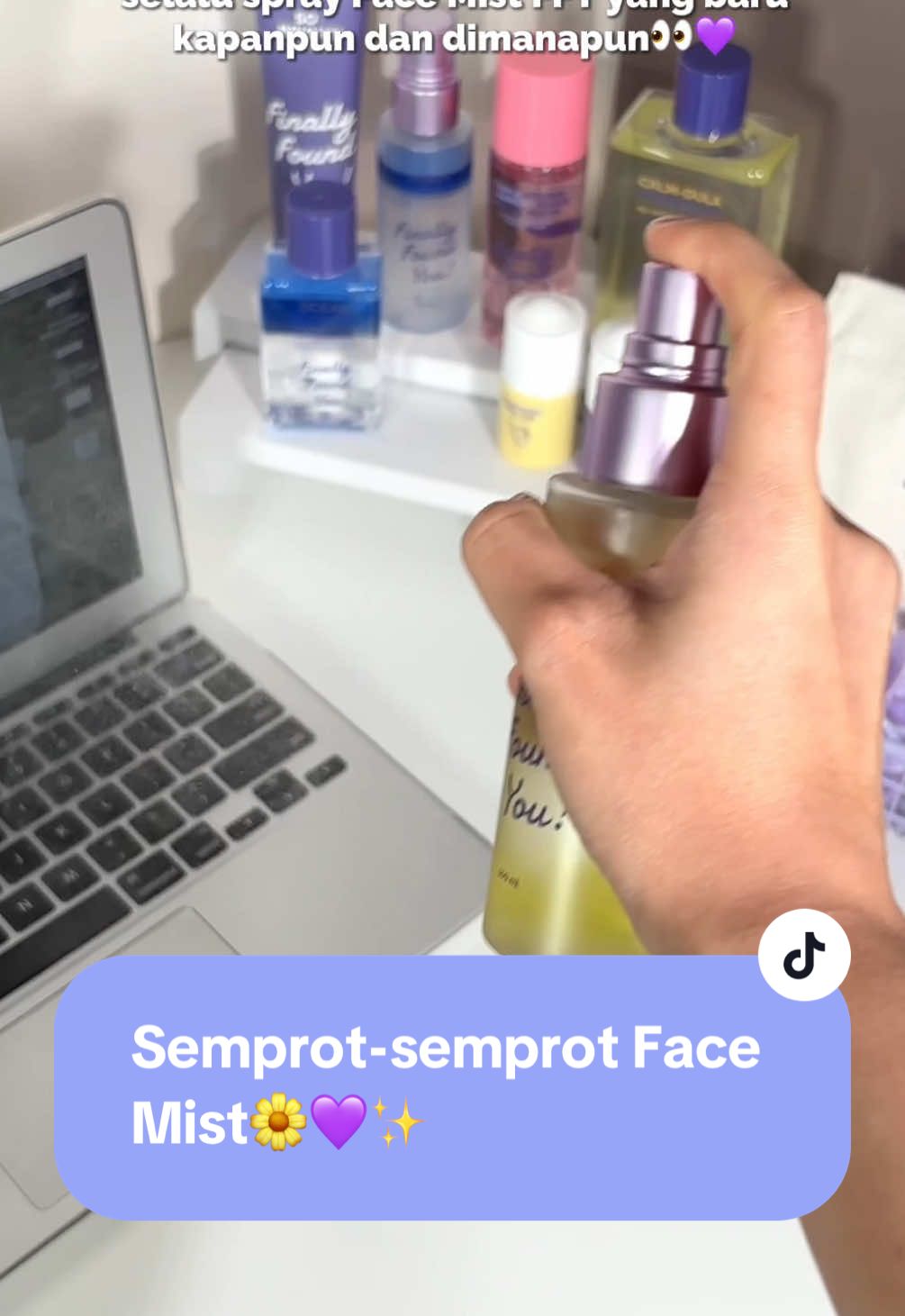 Kapanpun dan dimanapun wajib spray Calm-Dula Blemish Care Essence Mist! Kulit jadi bebas jerawat dan breakout deh💜 #FinallyFoundYou #FinallySimple 