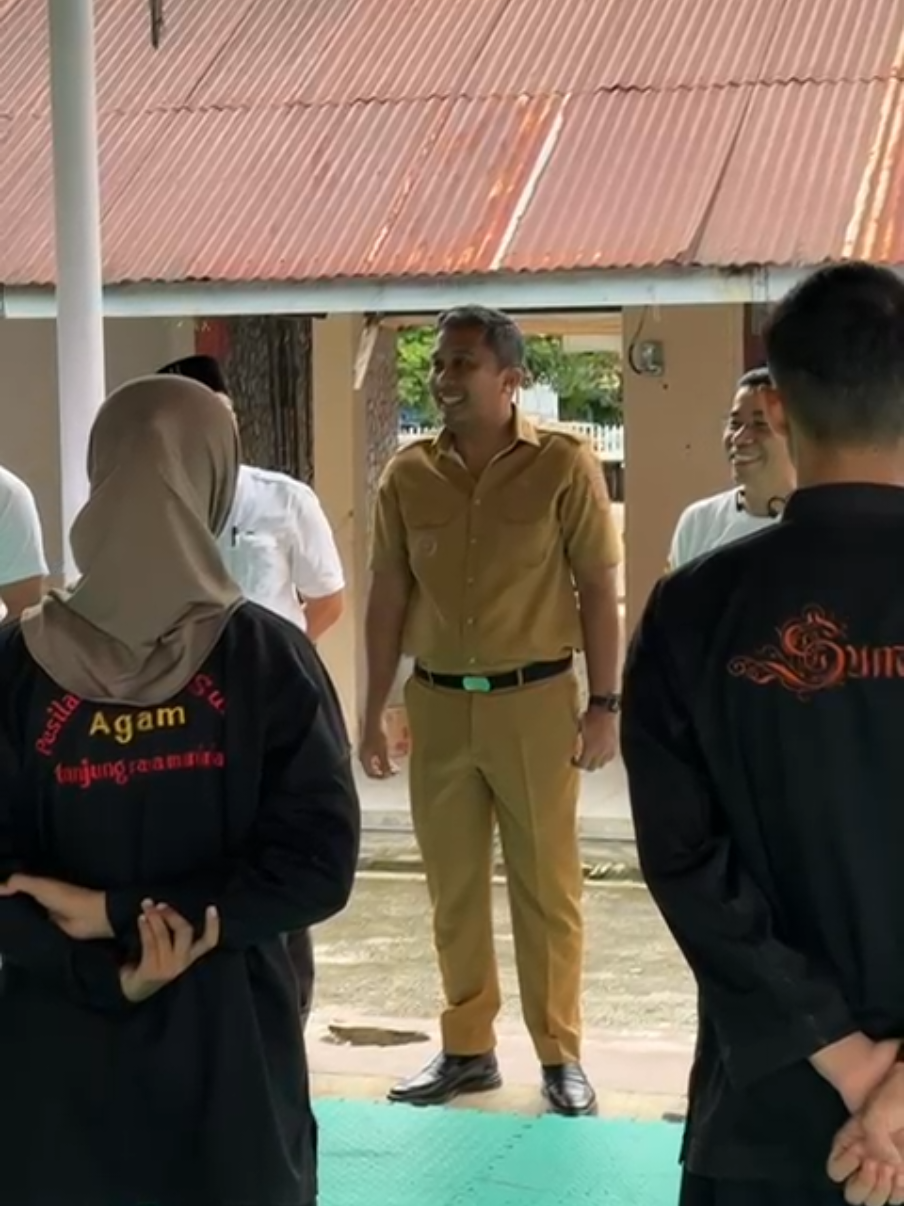 SEMANGAT ATLET IPSI SUMBAR!!! #VaskoRuseimy #IPSISumbar #PencakSilat #RanahMinang #BuekBanggaRanahMinang