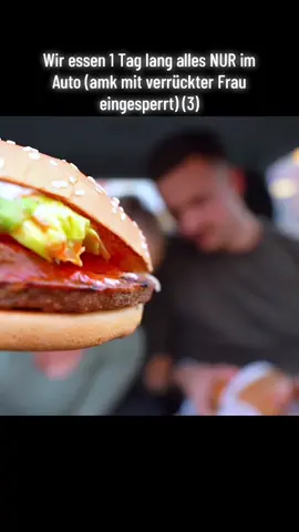 Wir essen 1 Tag lang alles NUR im Auto (amk mit verrückter Frau eingesperrt) (3)