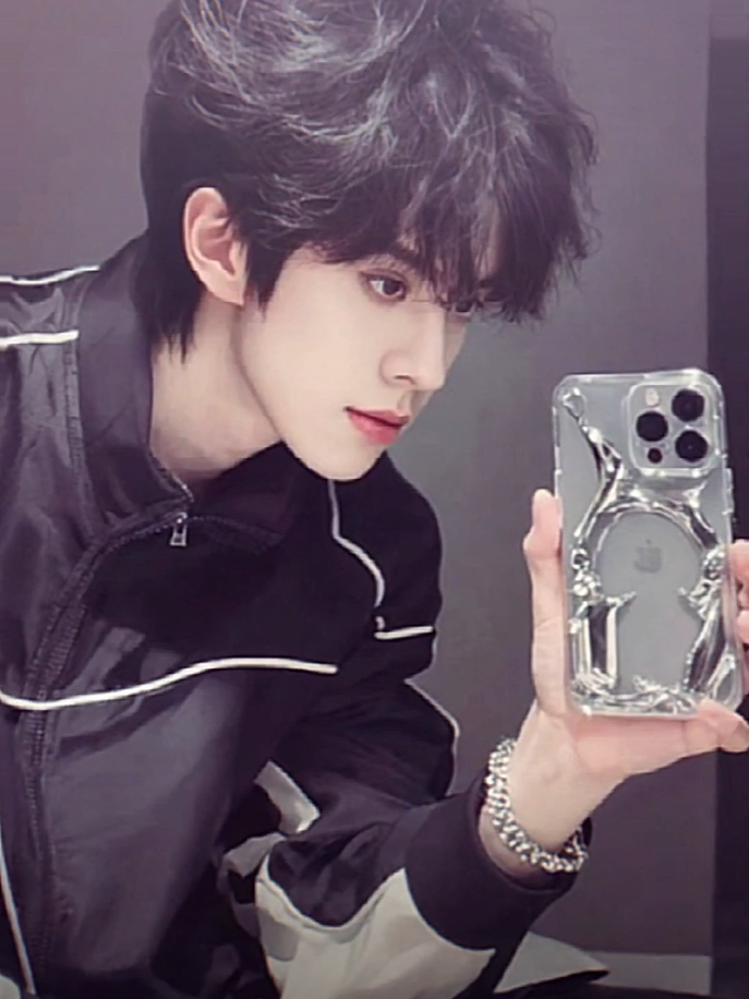 dia begitu mempesona 🥹😭😭🫶💙💙💙#zuohang #左航 #zuohang_左航 #tffamily_3rd_generation #fyppppppppppppppppppppppp  @TOP登陆少年组合  @TOP登陆少年-左航 