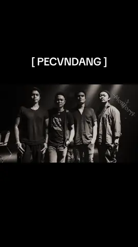 Halooooo semetooooon... Ramaikan lagu yuuk lagu terbaru dari Kami... Mungkin tidak semua mengalami..  Mungkin juga ada rasa enggan untuk mengakui.. tapi semoga lagu ini mengingatkan kita dengan apa yang sudah terjadi atau apa hal yang tidak ingin terjadi... #fyp #motiforaband #foryoupage #motifora #pecvndang @jonhputra @Tunick_Motifora @GitarisPikun 