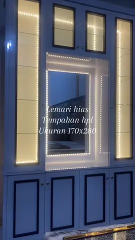 Lemari hias#tempahan hpl #putih#mewahtidakharusmahal #fypシ゚viral🖤tiktok #ziyanamajujaya 