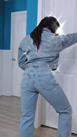 Happy birthday, Bey! @Shop Beyoncé @Levi’s  #9481 #bday #levis #beyonce #levisjeans 