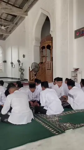 Bulan maulid 🌷#maulid #dikeaceh #maulidnabi #sholawat #acehviral 