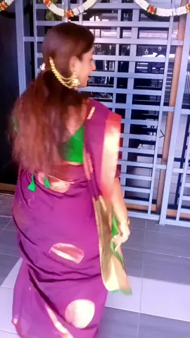 #fypシ 💜💜💜💜💜#Uma♥️♥️♥️♥️♥️♥️♥️♥️ #expresionqueen♥️♥️♥️ #🧸😍🌍 #sareeloversbelike🌹 