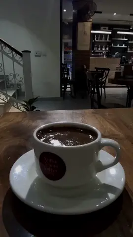 و لنا في فناجينِ #القهوة حكايات      لا تبحثوا عن السعادة كثيراً اصنعوا فنجان #‎قهوة  و ستشعرون بها  ‏دائماً ... قهوة #المساء نفَسٌ ومُتَنفَس لذلك ‏عانقوا جمَال المساء #بفنجان_قهوة ... 