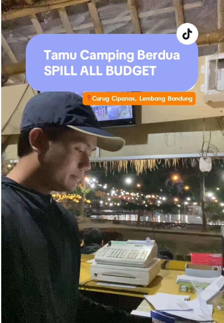 Terima tamu camping berdua ni gengs😎 tonton sampai akhir yaa SPILL ALL BUDGET 📌Info Wisata: 📍Alamat: Curug Cipanas Nagrak, Lembang, Bandung Barat. Jawa Barat. ⏰Operasional 24 jam nonstop ➡️ Harga Tiket Masuk Wisata Biasa: •HTM Pagi 30rb •HTM Malam 35rb (diberlakukan mulai pukul 17.00-5.00 WIB) ➡️ Harga Tiket Masuk Menginap: •HTM 35rb*promo (mulai pukul 15.00-11.00/09.00 WIB) & (belum termasuk tenda dll.) 📎Note Tiket Masuk Wisata: •Tiket Masuk <FREE berendam di seluruh kolam> •Anak dengan tinggi badan di bawah 1 meter <gratis> •Rombongan mulai dari 50 orang ke atas <potongan 10%> ✨Wahana Baru “SKY VIEW” Tarifnya RP30.000/org✨ [BOOKING CAMPING] ➡️ Melalui DM atau  Hubungi admin Curug Cipanas WA 082126140278 yang mau cek pricelistnya dulu, boleh DM aja ya😉 #wisataairterjun #wisatamurahbandung #wisataalambandung #healing #curugcipanasnagrak                        