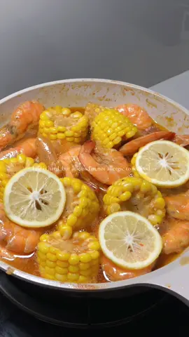 Life is hard, but atleast I'm not allergic to seafood. 🤤 #cooking #fyp #seafood #seafoodlover #fyppppppppppppppppppppppp 