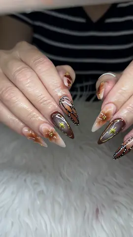 #fyp #foryoupage #nailsofhouston #nailstiktok #fallnails 