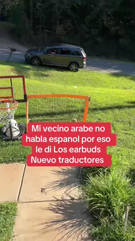 La Nuevo version de earbuds traductores de HTC Traducen MAs de 100 lenguajes puedes escuchar musica, contestant llamadas etc #LanguageLearning #tiktokshopholidayhaul #TikTokShop #viral #translatingearbuds #translationheadphones #ttshopdeals #earbuds 