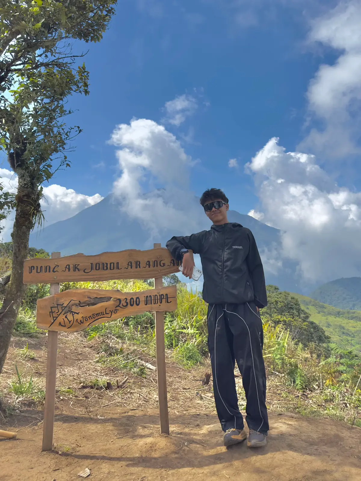 #pendakigunung #mongkrang2194mdpl #jobolarangan2300mpdl 