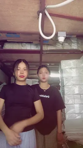 #မညီမညာကကွက်များနဲ့ကနေသူတွေပါ😁😁 #tiktokmyanmar #views #hlaingmyothu 