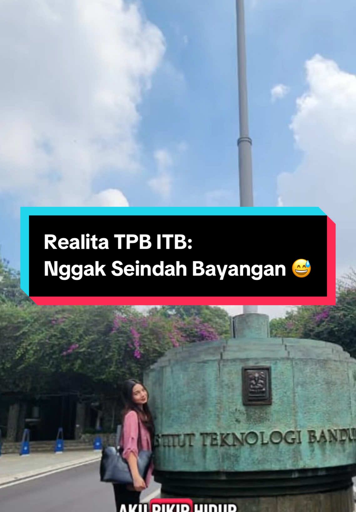 Kalkulus nempel kayak mantan, fisika lebih rumit dari hubungan. Untungnya ada ELC, tempat belajar bareng tutor-tutor keren yang bikin semua materi jadi lebih masuk di otak 🙌 #itb #institutteknologibandung #tpbitb #bimbeltpbitb #bimbeljatinagor 