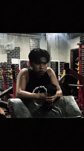 Day 2 Bulking #fyppppppppppppppppppppppp #gym #kinghenry #GymTok#bulkingseason 