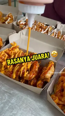 Crispy-nya mantap, sausnya melimpah.  Sekali coba, pasti langsung suka. Mix Platter Crispy, fix rasanya juara! 🏆 Buat kamu yang tertarik punya bisnis kentang crispy nagih kayak gini, yuk gabung kemitraan Potato Fun Fries! Modal awal mulai dari 4 jutaan aja, lho. Kami sediakan pelatihan dan pembinaan lengkap biar kamu siap jadi pengusaha sukses, info lengkapnya bisa DM kami atau cek link di Bio profil kami ya 🥰 #ideusaha #kemitraankuliner #kulinerkekinian #masterkulinerindonesia #potatofunfries