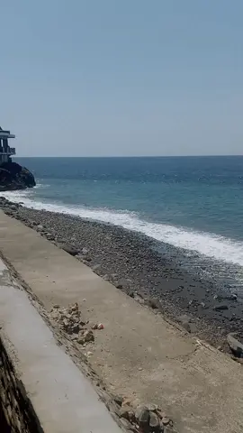 oooh..tibak,e ndok asin ki di kum banyu segoro toh 🤔