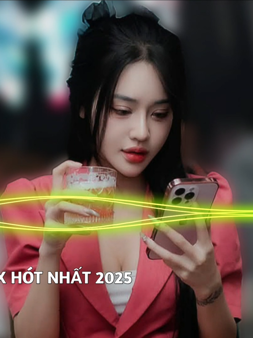 Đau Ở Đây Này _ Út Ơi - Remix - Mashup 2 in 1 #AveePlayer #nhachaymoingay🎵 #xuhuongtiktok #TST 