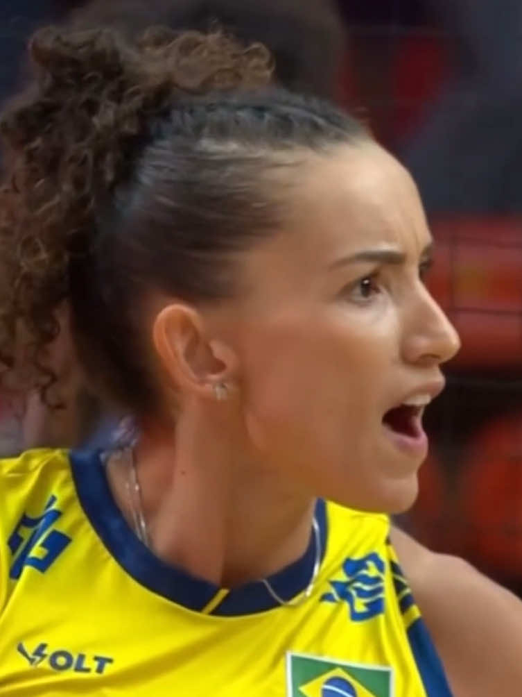 Gabi 🥵 #gabiguimaraes10 #กาบี้10🇧🇷❤️ #volleyball #fyppp #ฟีดดดดด 