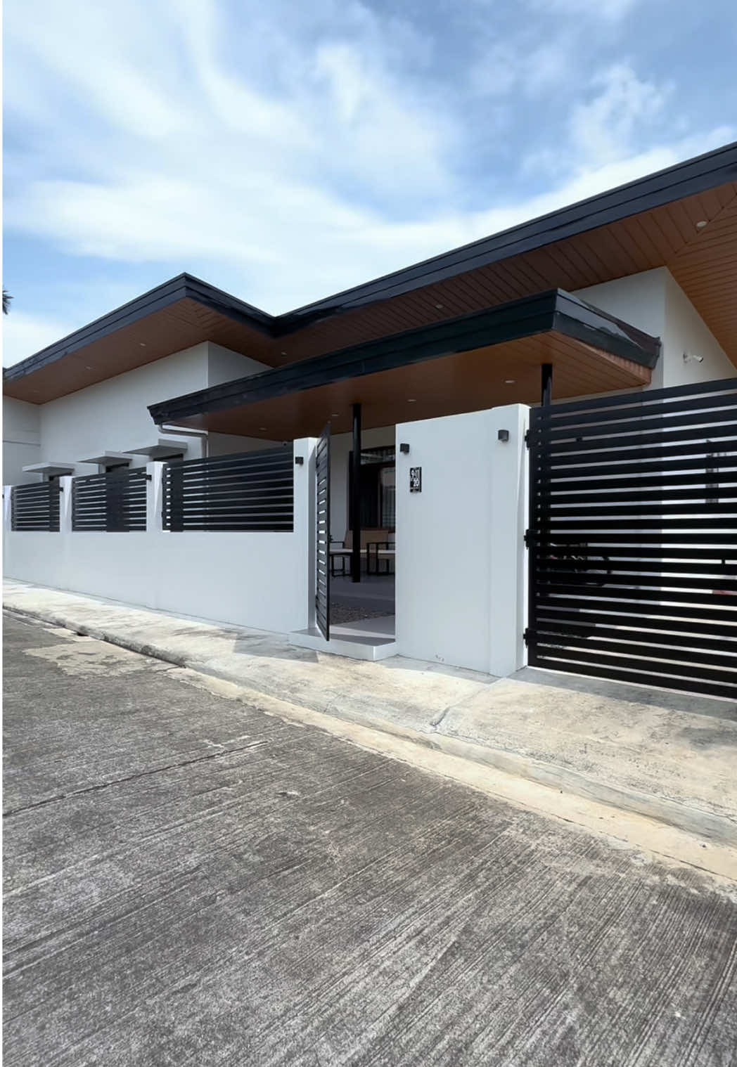 ‼️BEST BUY PROPERTY! Open for Bank Financing‼️ 📍 Catalunan Grande, Davao City ✨ Best Buy Property in a flood-free, peaceful neighborhood ✨ Move-in Ready – All brand-new furnishings included! 🏡 Property Highlights: ✅ Clean Title ✅ 146 sqm Floor Area ✅ 3 Bedrooms | 2 Toilet & Bath w/ Heaters ✅ Termite Treated (w/ Certificate & Warranty) ✅ Smart Switches Installed ✅ Phelps Dodge Wiring (No.1 Wire Brand) ✅ Grid-Tied Solar Panel System ✅ Yakal Door Jambs & Solid Mahogany Doors ✅ High-End Aluminum Windows ✅ 2 Car Garage 🎁 FREE BRAND-NEW INCLUSIONS: ✔️ 4 Channel IP Camera CCTV ✔️ 2 Split Type Inverter Aircons ✔️ 2 pcs 55” 4K TCL TVs ✔️ 2-Door Refrigerator ✔️ Outdoor Sofa Set 💰 Asking Price: ₱9.5M 👉 Open for Bank Financing 👉 Negotiable for Cash Buyers 📲 For inquiries & viewing, contact:09558812892 (WhatsApp/Viber) 📧 mindanaope@gmail.com