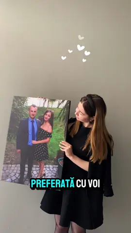 Unele amintiri sunt prea frumoase ca să rămână doar în telefon. 📱🥹 Transformă-le într-un tablou pe pânză personalizat. 🖼️💖 👉 Intră pe www.giftday.ro și creează tabloul tău unic. #tabloupersonalizat #romania #tabloupepanza #fyp #cadou 