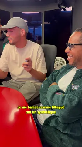 Petit tour de magie sur @SkyrockFM  chez @MrikSkyrock #rap #magie 