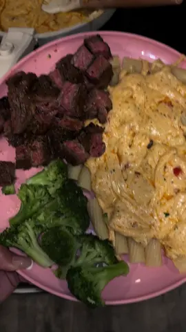 20 piece pots and pan set !!!!  Cajun steak pasta dinner 😋
