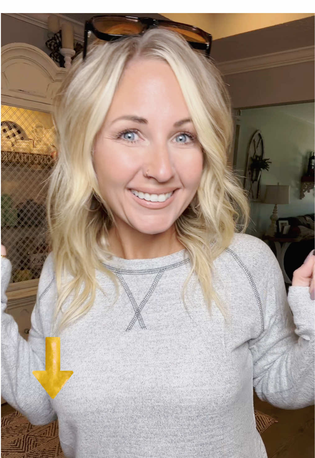 Great basic fall top! #longsleeveshirt #longsleeve #fallfashion #topsforwomen #comfortableoutfit  @WIHOLL FASHION 