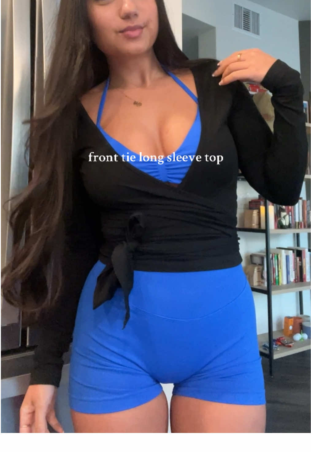 this top is so cute on top of workout sets <3 #fallfashion #fronttietop #longsleevewraptop #athleisuretop #balletwraptop 