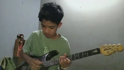 takkan pisah-solo #guitartok #musicmanjp6 #4u #fypシ 