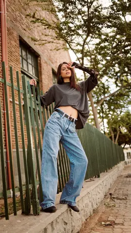 4 poses para você arrasar nos clicks 🤎 #caruaru #fotografia #poses #posesparafotos #pernambuco 