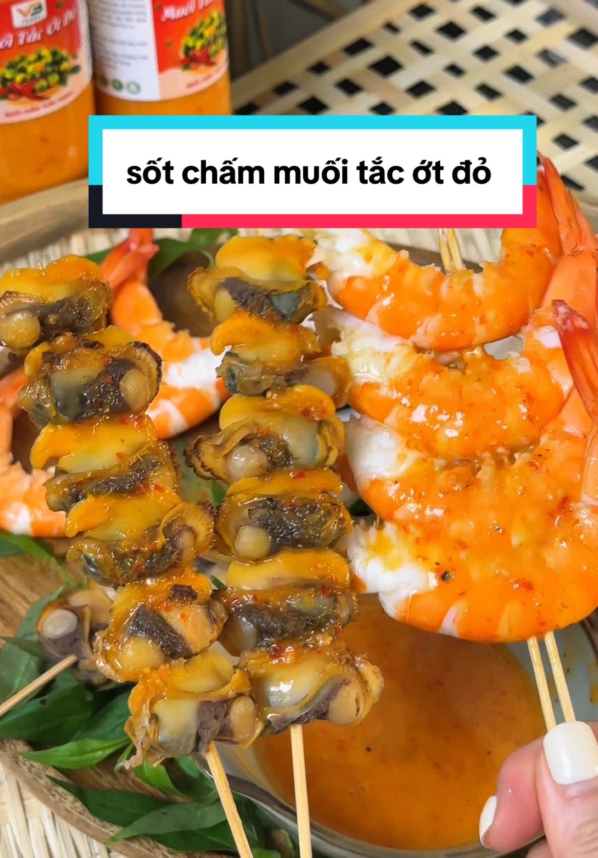 Muối tắc ớt đỏ chấm hải sản hấp siêu ngon đây ạ #duyenoioi #food #ancungtiktok #reviewfood #muoitacotdo 