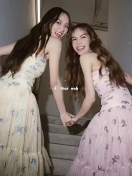 ✨ Dù ngoài kia có bao nhiêu lời đồn đoán đi nữa, với tui thì Lookmhee × Sonya mãi là một couple tuyệt vời trong lòng. 💖 Nếu một ngày nào đó hai chị không còn đi chung một con đường, thì đó cũng là lựa chọn và cuộc sống riêng của hai chị. Tui vẫn sẽ luôn chúc cho cả hai thành công, hạnh phúc, và biết rằng tình cảm của fan dành cho hai chị vẫn luôn ở đây. 🌸🫶  #lmsy #ลูกหมีซอนญ่า #lmlookmhee #sonyasarann #viral 