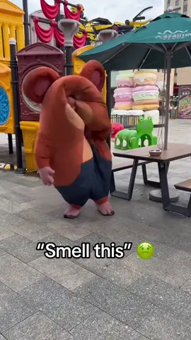 He was fighting for his life 😭 #prank #gross #smell #funny (via wenjie7378/IG)