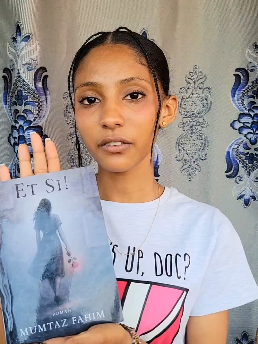 À seulement 17 ans, Fahim, jeune fille de Bunia, va publier ce vendredi son premier roman de près de 150 pages. Les détails dans les prochaines vidéos ! @@LORR ASTHA02 @TRACE UNIVERS TV 