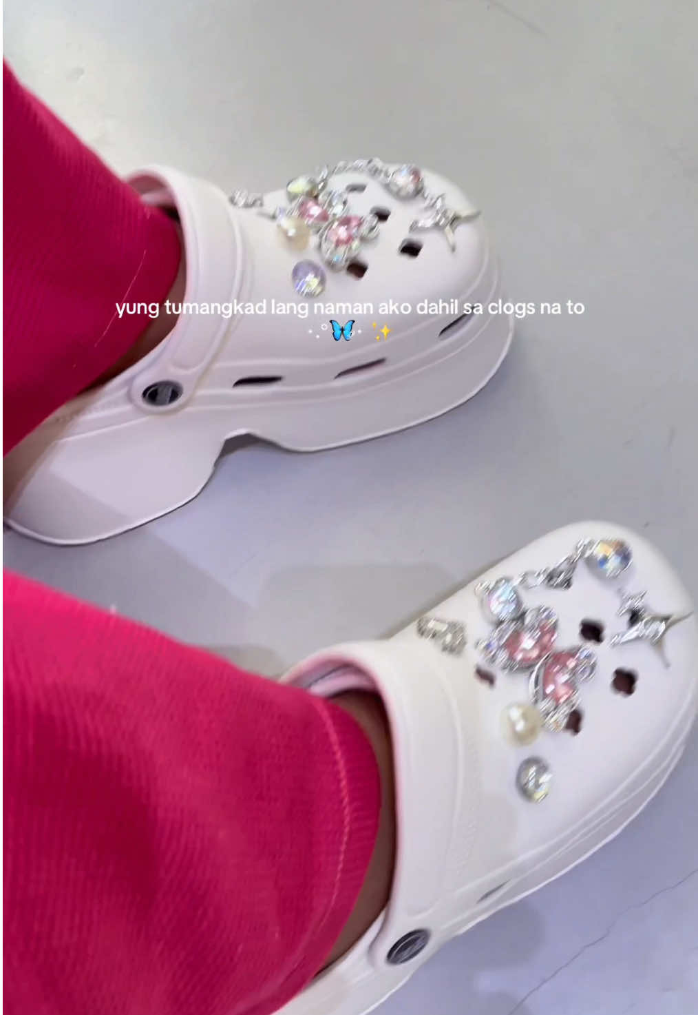 instant tangkad beh!🥹💗 #clogs #footwear #sandal #sandals #highheels