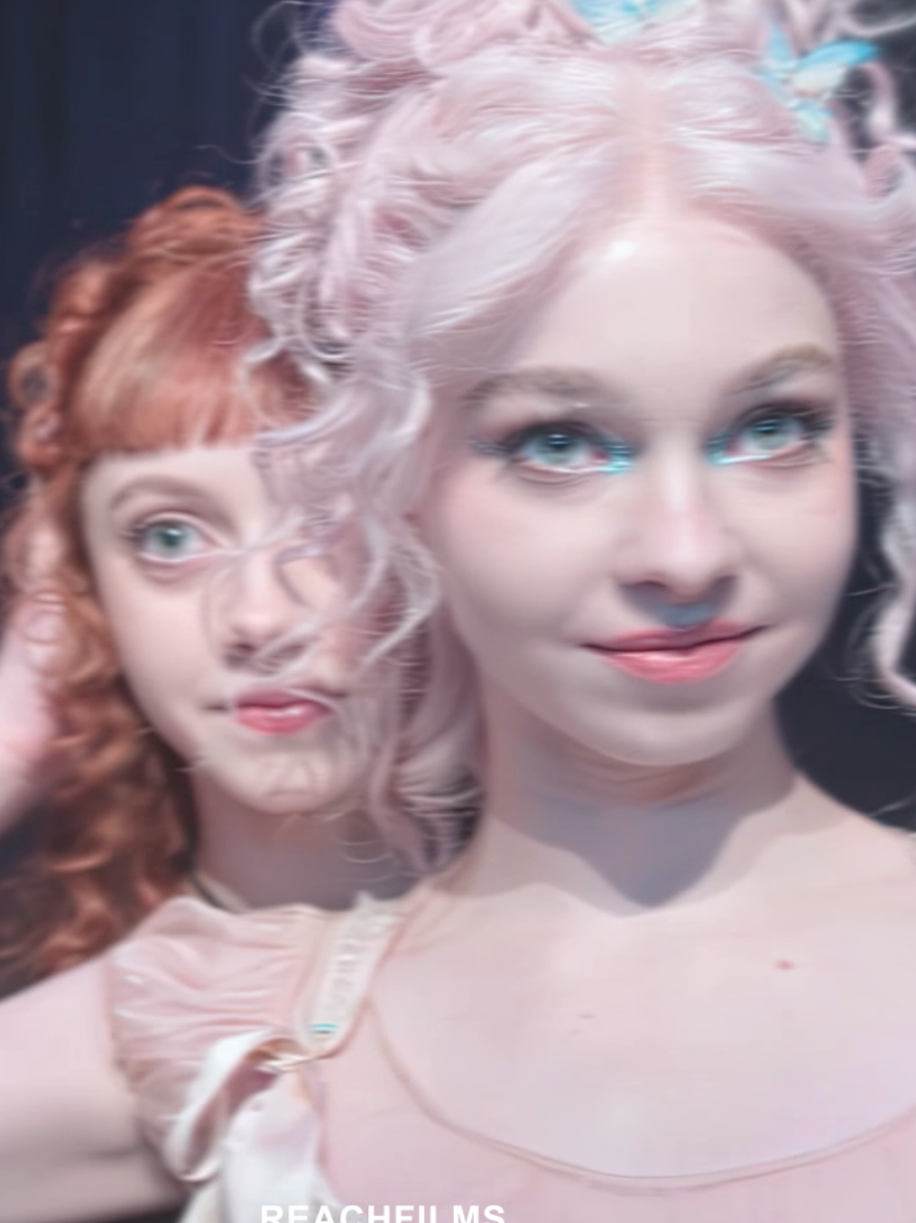 Quem diria que essas duas virariam amigas 🤝🔥 Song: MONTAGEM DESCE - SLOWED #wednesday #wednesdayseason2 #agnesdemille #enidsinclair #fyp 