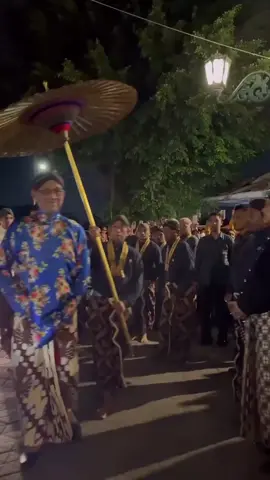ngarso ndalem HBX @kratonjogja.id  Berkah Ndalem,,Alhamdulillah dalat 2 Koin Hasil Dari Udhik udhik Kundur Gongso