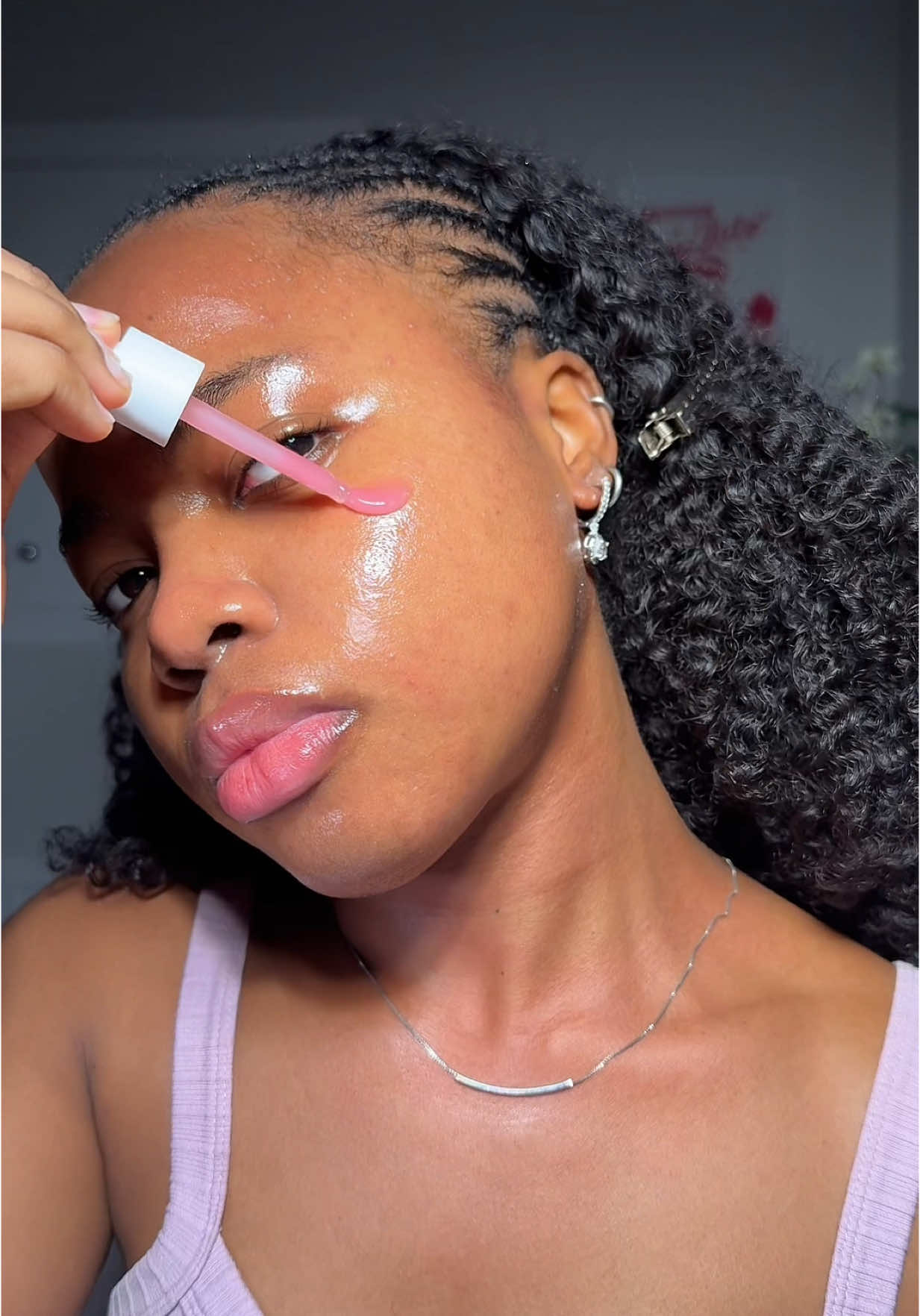 🌸🍂🍁 . . #skincare #skincaretips #glassskin #skincareroutines #wellness #skinandwellness #skincarerecommendations #skincarereviews #skincarehack #skintips101 #skinhacks #glassskin #skin #skincaretips #skinroutine #skinglow #skincommunity #skincareroutine #glowingskin #healthyskin #tips #skincare #clearskin 