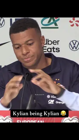 He was so confused 😭 #mbappe #kylianmbappé #mbappé #today #funnytiktok 