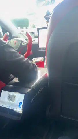 My Uber Driver is Different. I got One that you can Hook up too. 2025 Tesla Model Y Long Range Fual Motor All-Wheel Drive 30,698 miles. Check my bio @empiretristate #tesla #modely #empireautomotivegroup #carfax #fyp