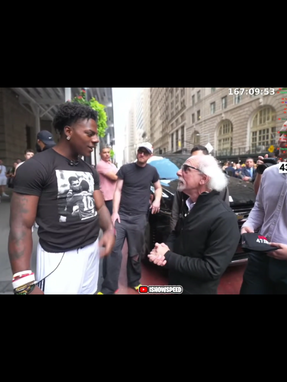 ishowspeed met the Stock market Einstein aka the Einstein of Wallstreet 👀 #stockmarket #NewYorkCity #bullmarket #wallstreet  #ishowspeed 