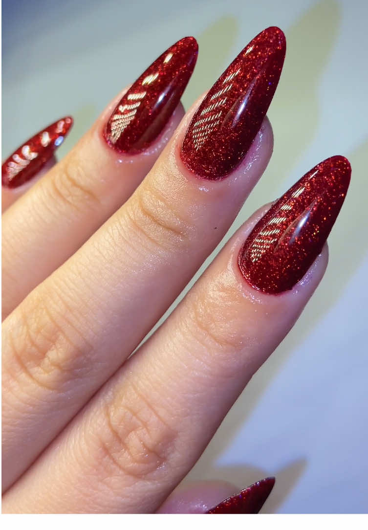 Amg fica até o final pra ver o resultado incrível que ficou!🤏🏻🥺✨🥀 Eu tô apaixonada, sério🤩🫶🏻❤️‍🔥 ID esmalte rebu 8T6DF1-S75Z ID as mil purpurinas 8T6DF1-97GN ID caneta hidratante de cutículas 8T6DF1-Y5V5 @Mercado Livre  #nailsartvideos #unhas #nailart #MeusFavsDoMercadoLivre #MercadoLivre