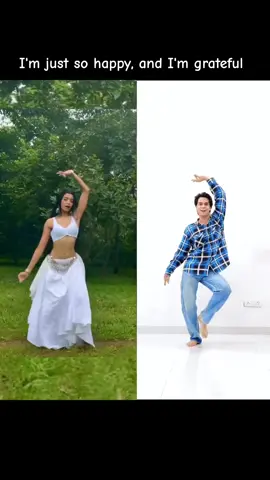 just wow 🫣💥 #trendingsong #explorepage #fyp #harshitakarma #dance @harshitakarmaa 🍭🎀 