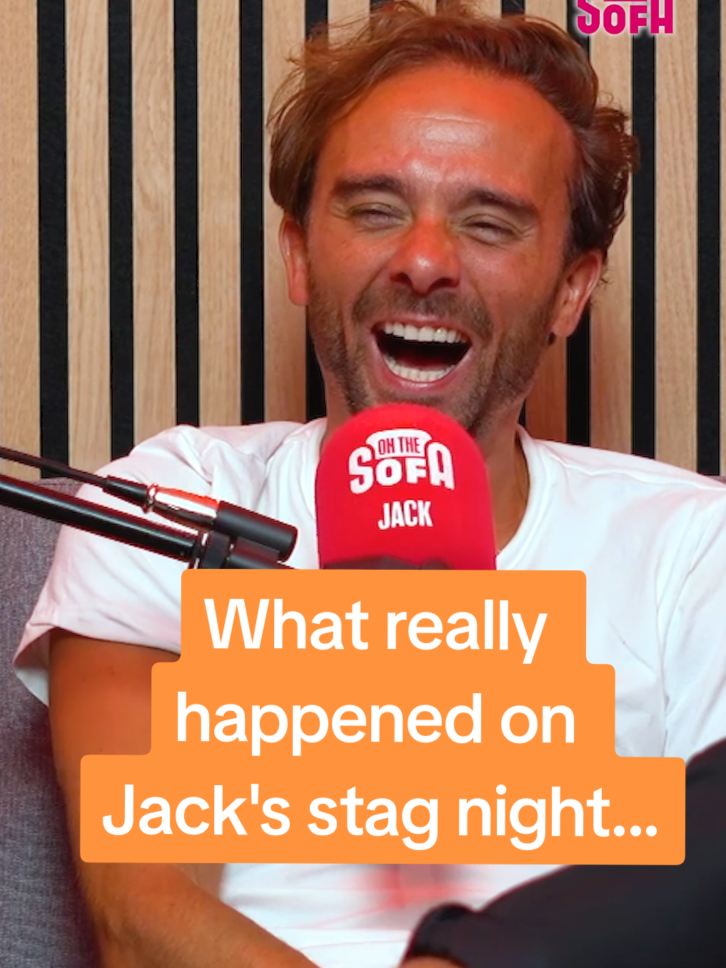 Perfect way to start the wedding celebrations 😂  @Jack P Shepherd @Colson Smith  Listen to the podcast now!! Available link in bio 🎧 #wedding #stag 