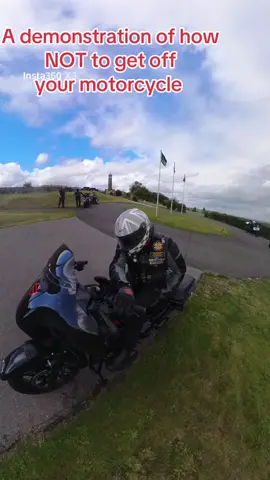 A demonstration of how not to get off your motorcycle. #demonstration #motorcycle #funnytiktok #legend #missionimpossible 