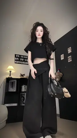Set bộ xinh🛍️🛍️🛍️ #xuhuong #viral #setdoxinh #bycenci #setthudong 