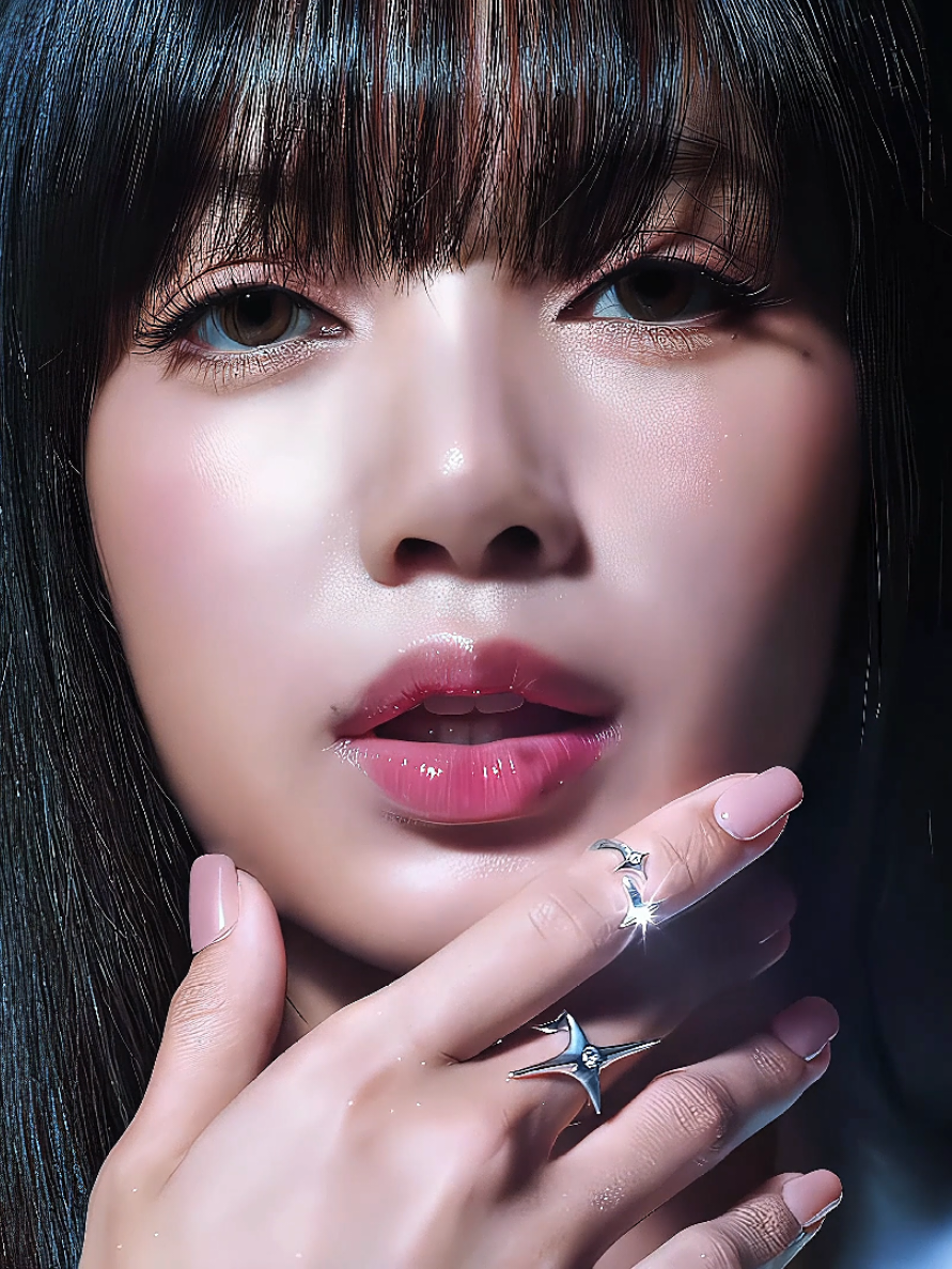 Lisa 4k clips #lisa #blackpink #foryou #fyp #trending 